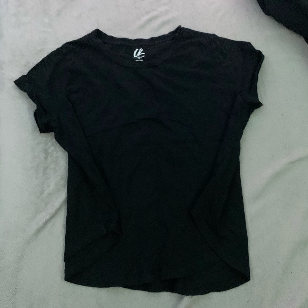 Black T-shirt